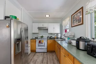43 Brockton Ave, Haverhill, MA 01830 - Photo 19