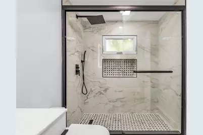 197 Oakland Ave, Methuen, MA 01844 - Photo 25