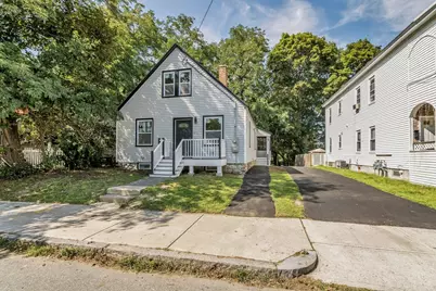 197 Oakland Ave, Methuen, MA 01844 - Photo 1