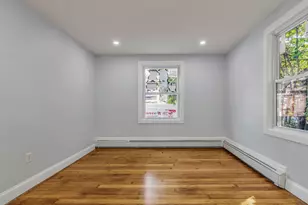 197 Oakland Ave, Methuen, MA 01844 - Photo 7