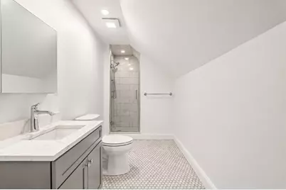 35 Farragut Ave #35, Medford, MA 02155 - Photo 19