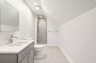 35 Farragut Ave, Medford, MA 02155 - Photo 19