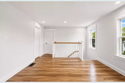 35 Farragut Ave #35, Medford, MA 02155 - Photo 15