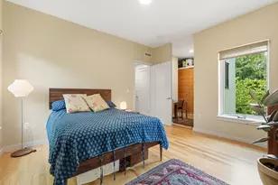 108 Grove St, Northampton, MA 01060 - Photo 23