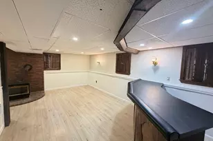 688 Plymouth St, Bridgewater, MA 02324 - Photo 17
