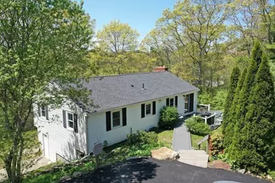 16 Ellisville Dr, Plymouth, MA 02360 - Photo 3