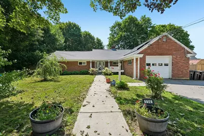 114 Rich St, Gardner, MA 01440 - Photo 1