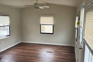 557 SW Cutoff, Worcester, MA 01607 - Photo 3