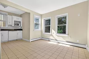 6 Knollin St, Malden, MA 02148 - Photo 7