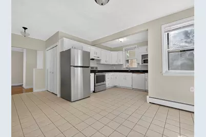 6 Knollin St #2, Malden, MA 02148 - Photo 5