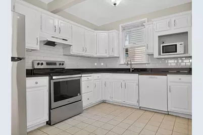 6 Knollin St #2, Malden, MA 02148 - Photo 5