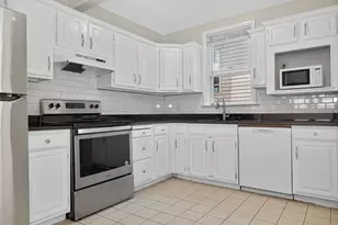6 Knollin St, Malden, MA 02148 - Photo 5