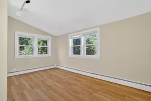 6 Knollin St, Malden, MA 02148 - Photo 9