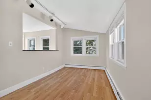 6 Knollin St, Malden, MA 02148 - Photo 9