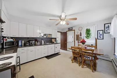 26 Washington Ave, Holyoke, MA 01040 - Photo 19