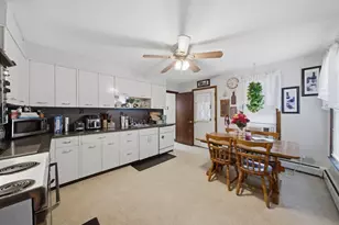 26 Washington Ave, Holyoke, MA 01040 - Photo 19