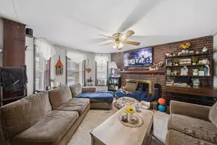 26 Washington Ave, Holyoke, MA 01040 - Photo 21