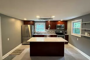 62 Piehl Ave, Worcester, MA 01606 - Photo 5
