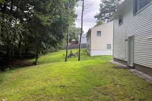 62 Piehl Ave, Worcester, MA 01606 - Photo 19