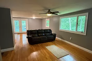62 Piehl Ave, Worcester, MA 01606 - Photo 9