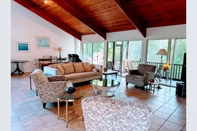 3 Nonquitt Ave, Dartmouth, MA 02748 - Photo 15