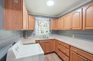 48 Litchfield Ave, Southbridge, MA 01550 - Photo 23