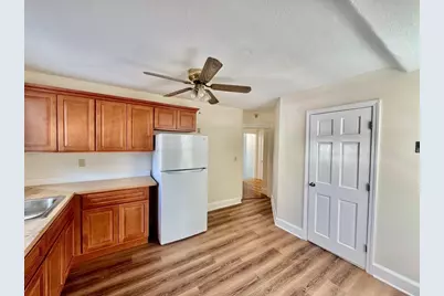 93 Parker St #2, Attleboro, MA 02703 - Photo 5