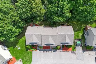 10 Fuller Ave, Attleboro, MA 02703 - Photo 33
