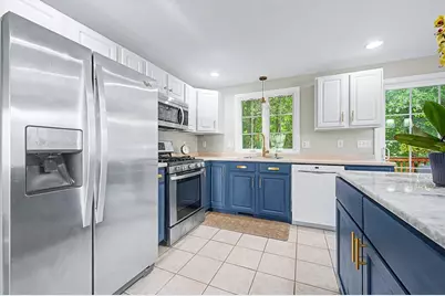 10 Fuller Ave #15, Attleboro, MA 02703 - Photo 7