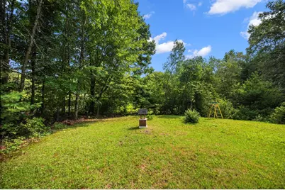 90 West St, Wendell, MA 01379 - Photo 29