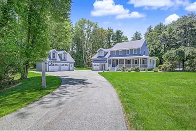 17 Fruit St, Hopkinton, MA 01748 - Photo 3