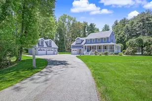 17 Fruit St, Hopkinton, MA 01748 - Photo 3
