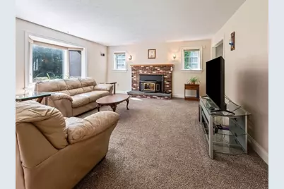 9 Tower Hill Rd, Oxford, MA 01540 - Photo 11