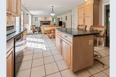 9 Tower Hill Rd, Oxford, MA 01540 - Photo 5