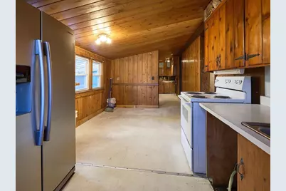 25 Stoneham Rd, Worcester, MA 01604 - Photo 7