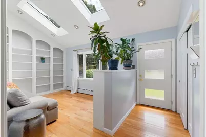 15 Gridley St, Quincy, MA 02169 - Photo 5