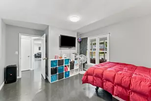 94 Florence Rd, Lowell, MA 01851 - Photo 19