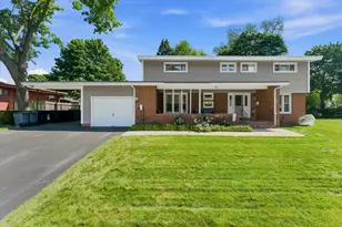 94 Florence Rd, Lowell, MA 01851 - Photo 3
