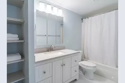 1731 Beacon St #206, Brookline, MA 02445 - Photo 5