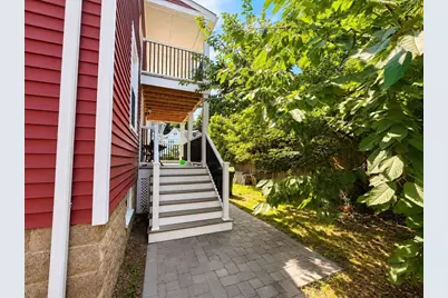 27 Woodleigh Rd, Watertown, MA 02472 - Photo 17
