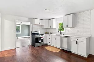 169 Quinapoxet St, Holden, MA 01522 - Photo 5