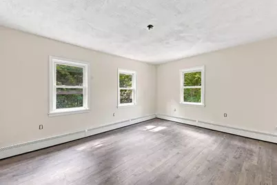 169 Quinapoxet St, Holden, MA 01522 - Photo 25