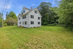 169 Quinapoxet St, Holden, MA 01522 - Photo 1