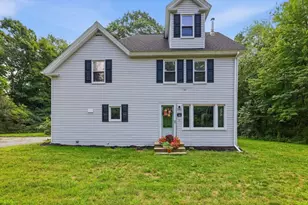169 Quinapoxet St, Holden, MA 01522 - Photo 1