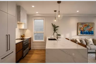 185 E Street #2, Boston, MA 02127 - Photo 3