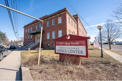 425 Union St, West Springfield, MA 01105 - Photo 3
