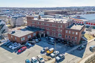 425 Union St, West Springfield, MA 01105 - Photo 1