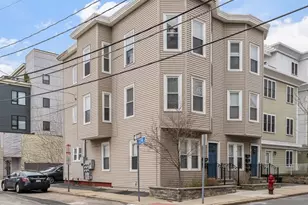 147 Cedar St, Somerville, MA 02145 - Photo 11