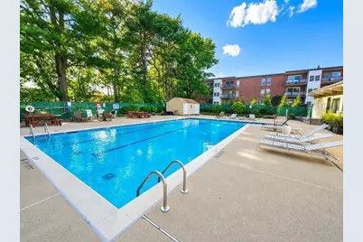 55 Broadlawn Park #16B, Boston, MA 02467 - Photo 39