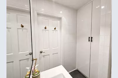 55 Broadlawn Park #16B, Boston, MA 02467 - Photo 21